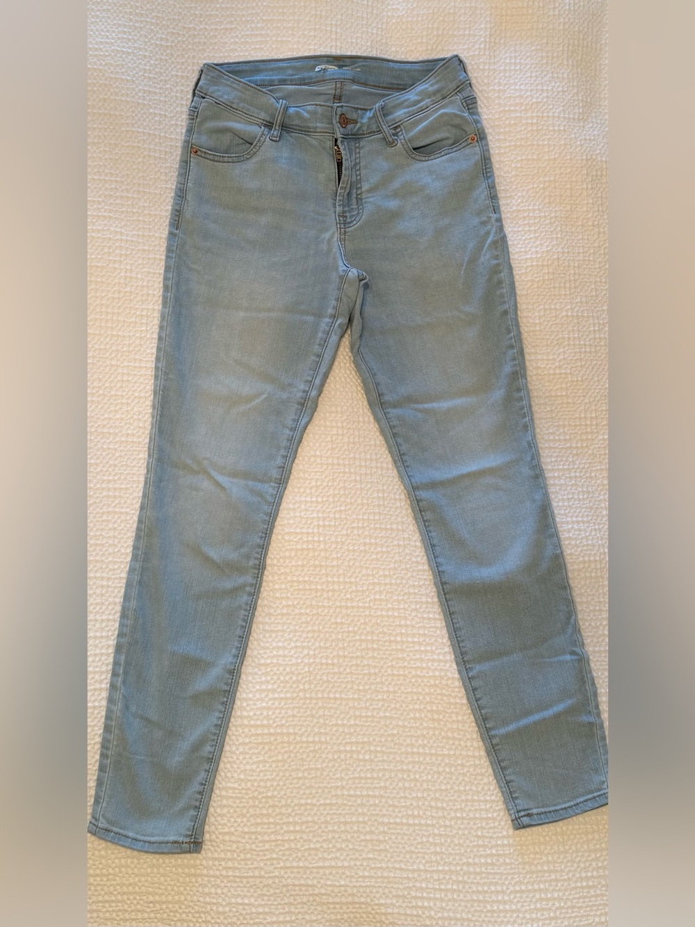 Old Navy | Light Wash Stretch Skinny Jeans | Size 4
